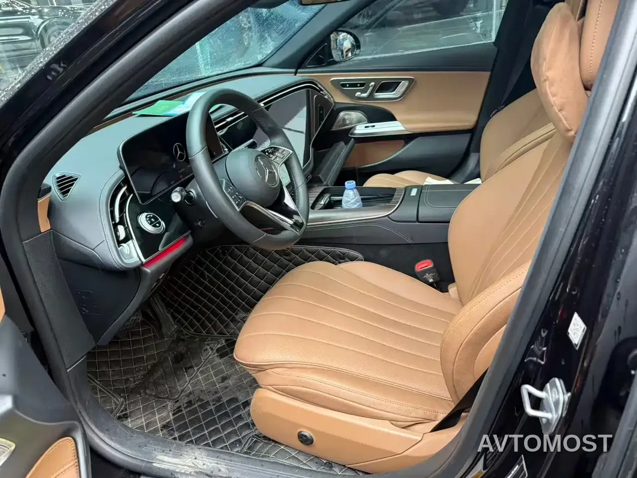 Mercedes-Benz E-Class 2025 E 300 L Luxury — фото 4