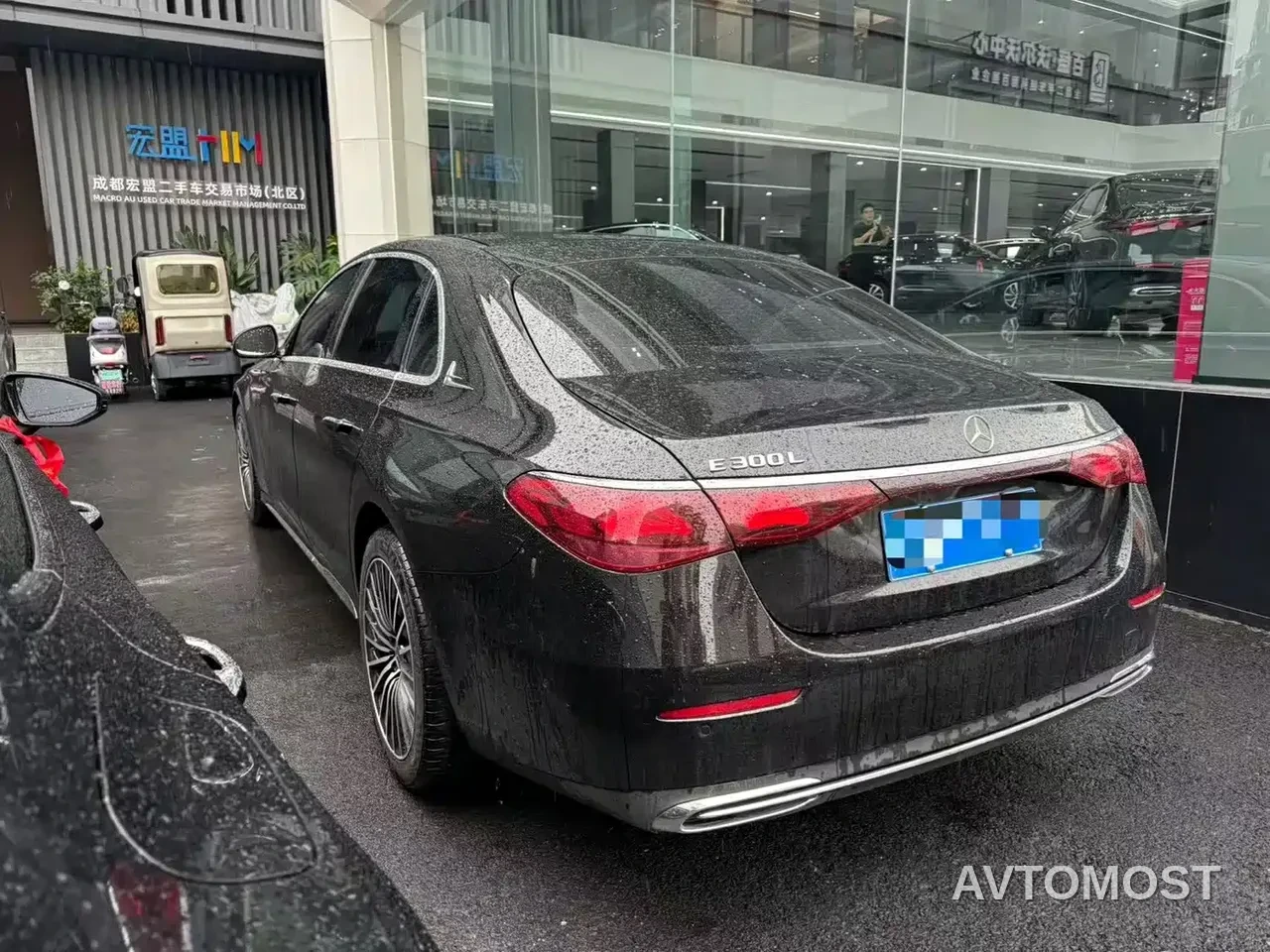 Mercedes-Benz E-Class 2025 E 300 L Luxury — фото 8
