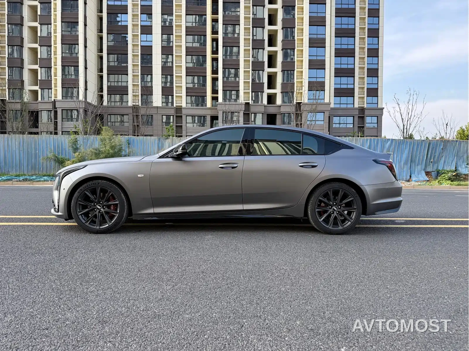 Cadillac CT5 2025 Model 28T Track Performance Edition + Peak Track Package — фото 4