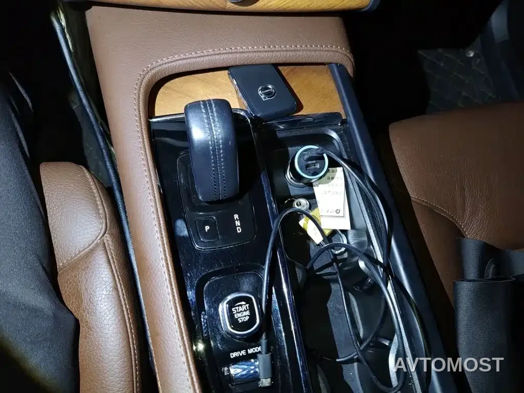 Volvo XC90 2021 B6 Smart Elegance Luxury 7-seater — фото 11