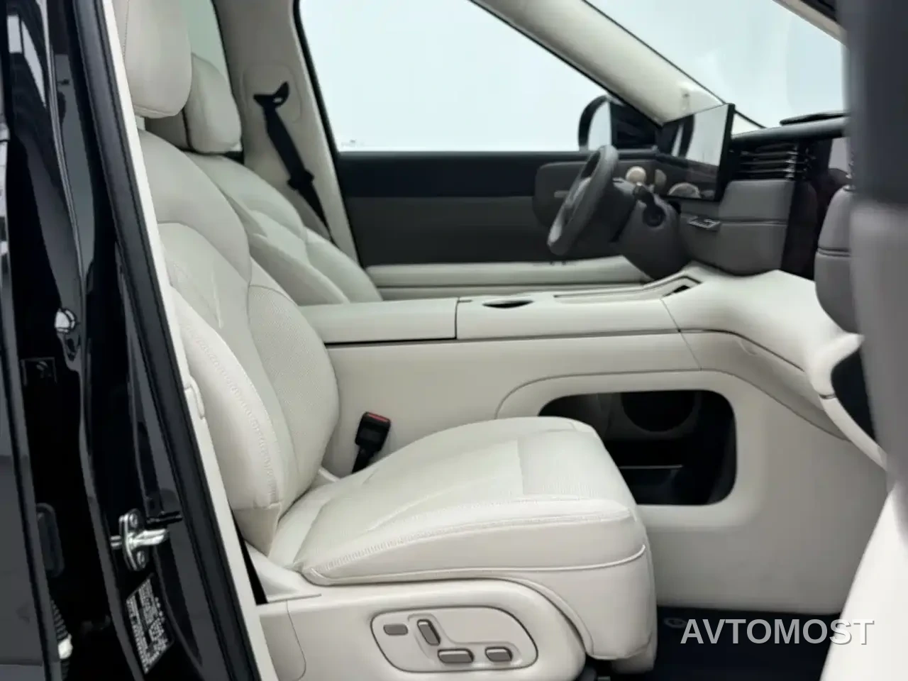 IM LS8 2026 Model Base Version 5-seater — фото 25