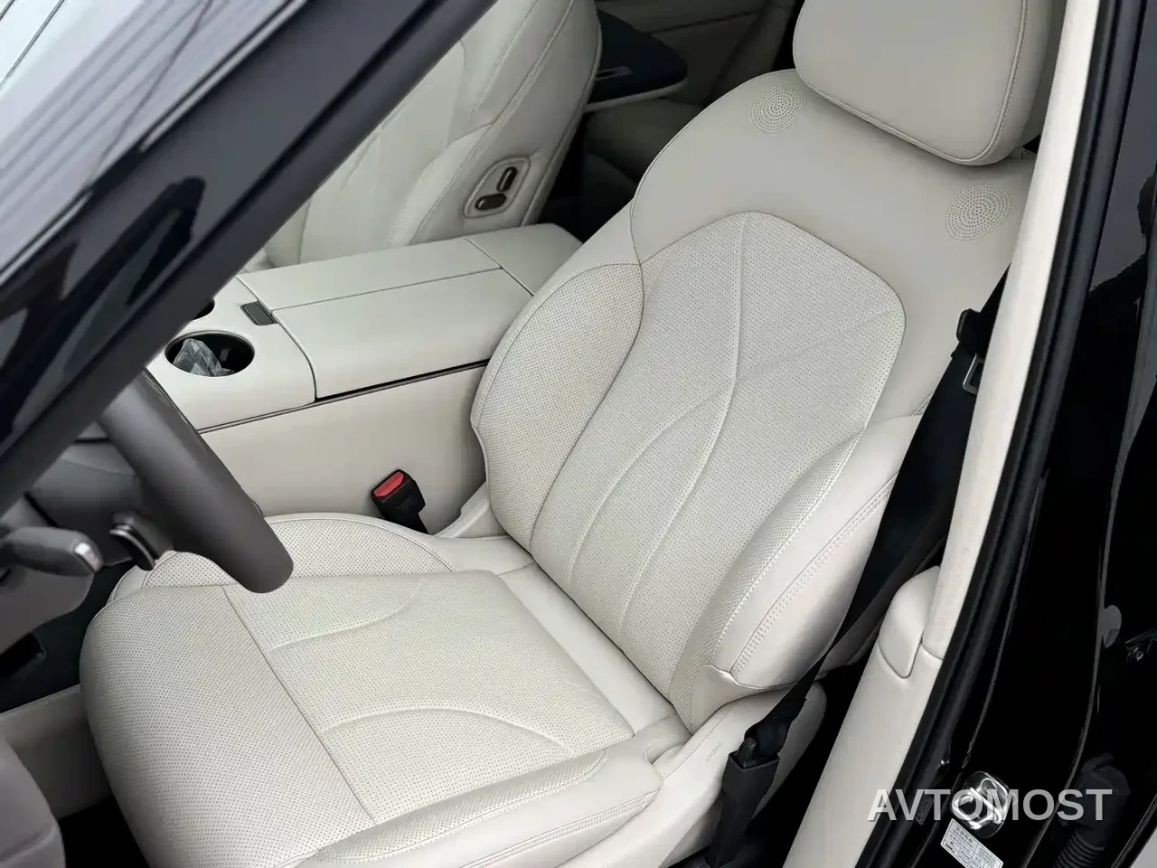 IM LS8 2026 Model Base Version 5-seater — фото 28