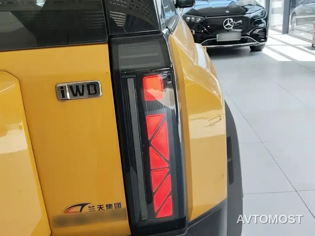 Chery Fengyun Storm X3L 2025 Model 4WD Premium Edition — фото 7