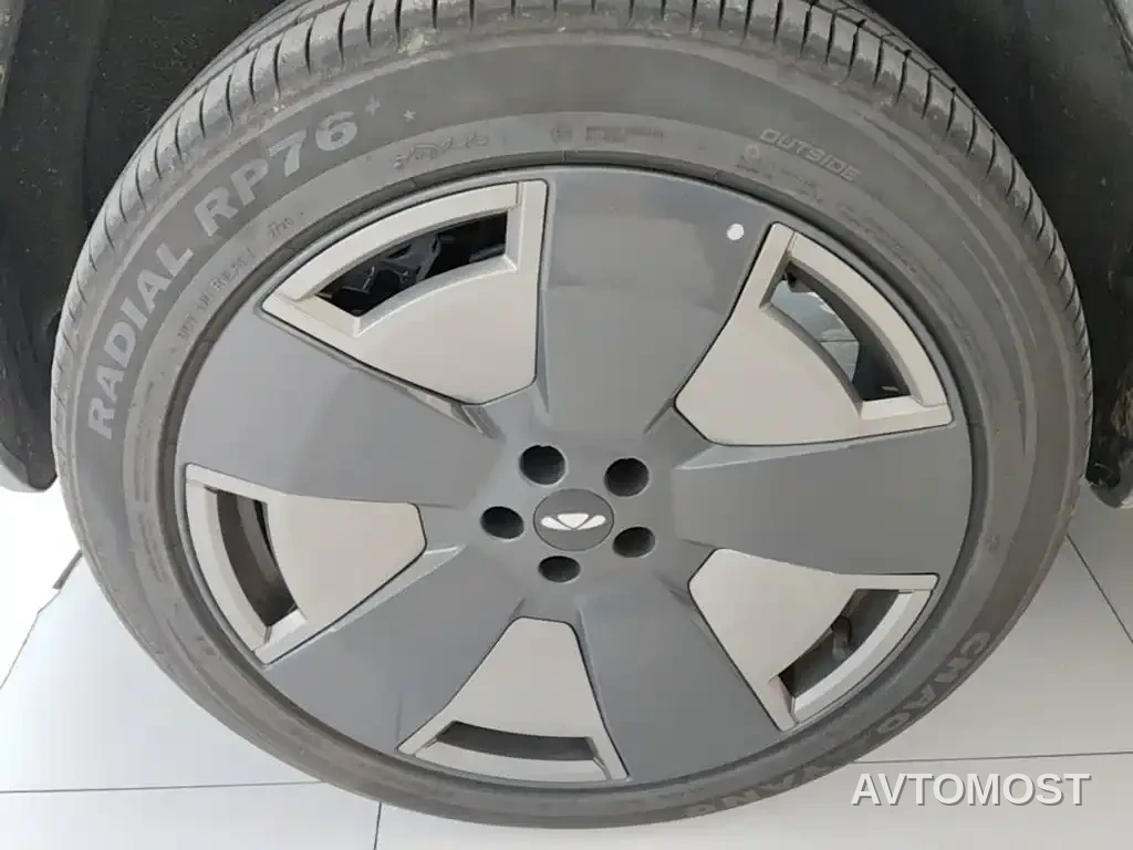 Chery Fengyun Storm X3L 2025 Model 4WD Premium Edition — фото 19