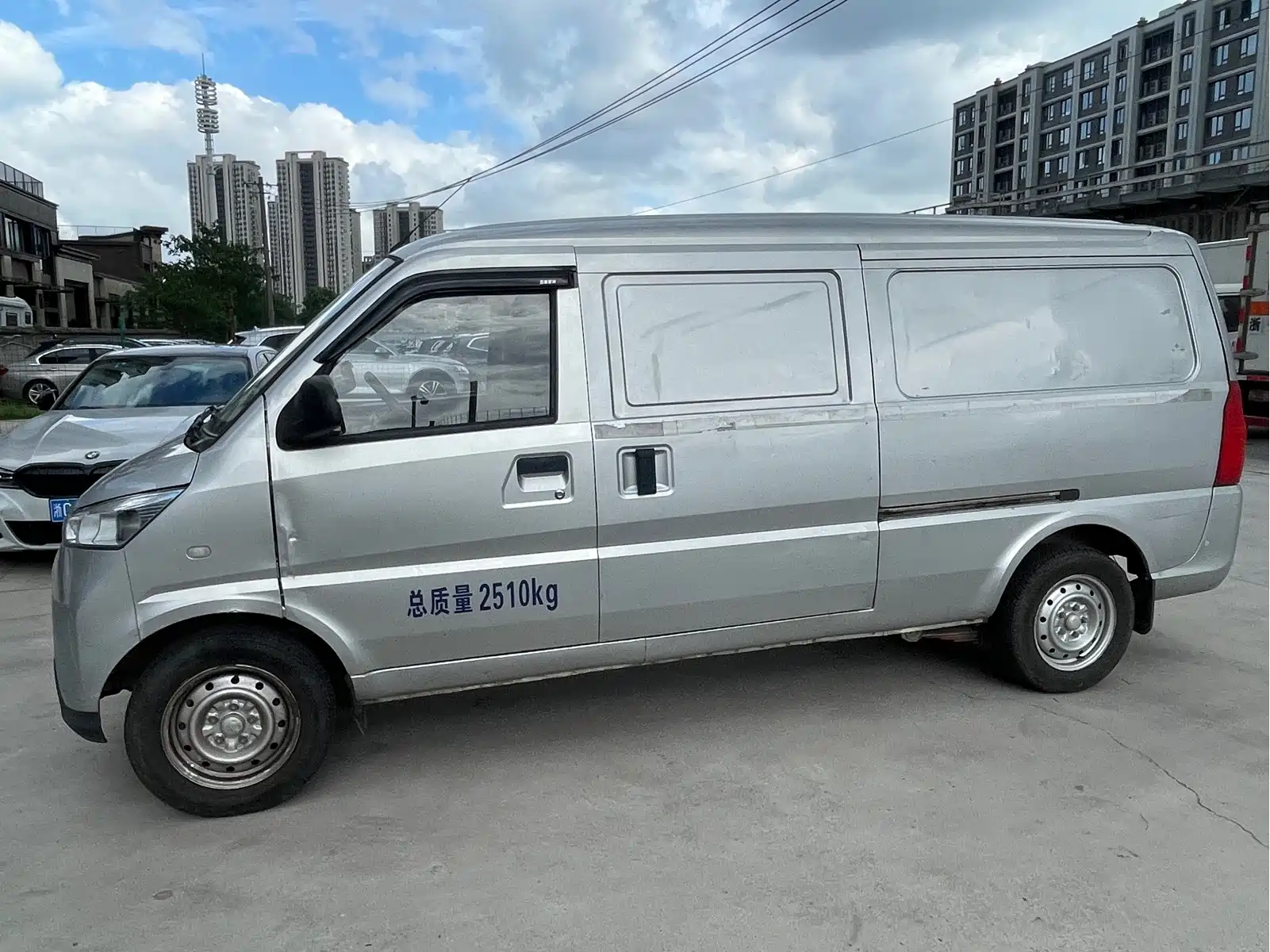 Wuling EV50 2021 Van Logistics Vehicle with Bochuang CATL 41.86kWh Liuji Electronic Control — фото 5