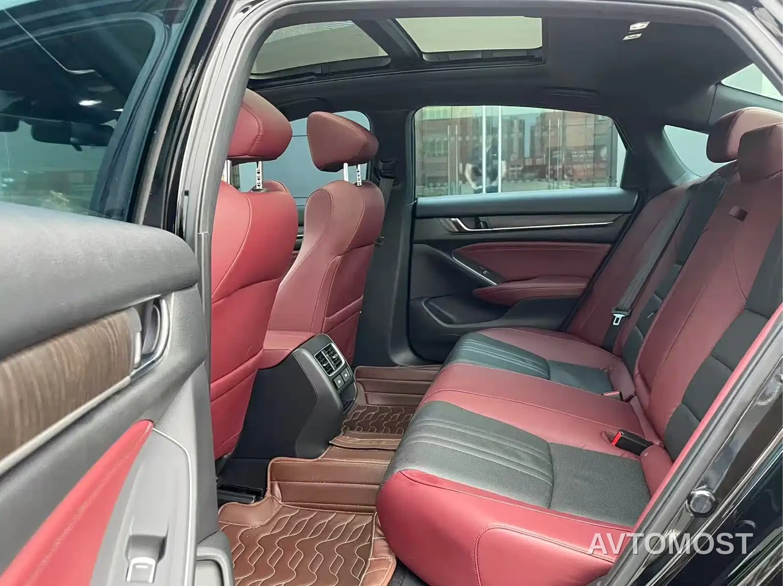 Honda Inspire 2022 Sharp Hybrid 2.0L Pure Elegance — фото 5