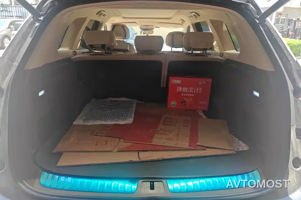 AITO M7 2024 1.5T Smart AWD Max Edition 5-Seater — фото 4