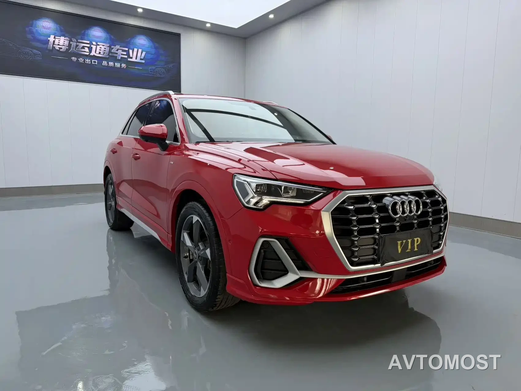 Audi Q3 2022 35 TFSI Fashion Dynamic — фото 3