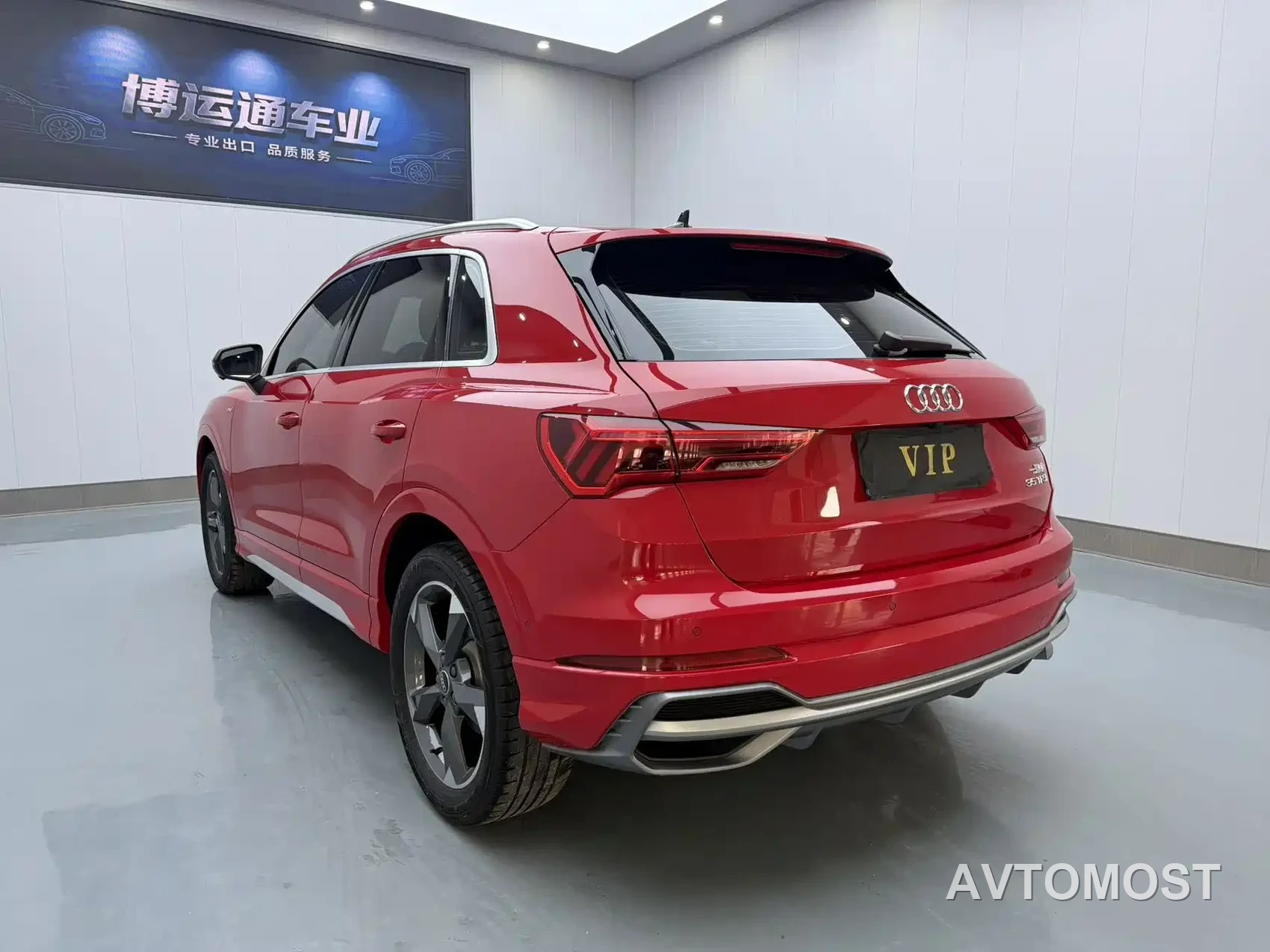 Audi Q3 2022 35 TFSI Fashion Dynamic — фото 4