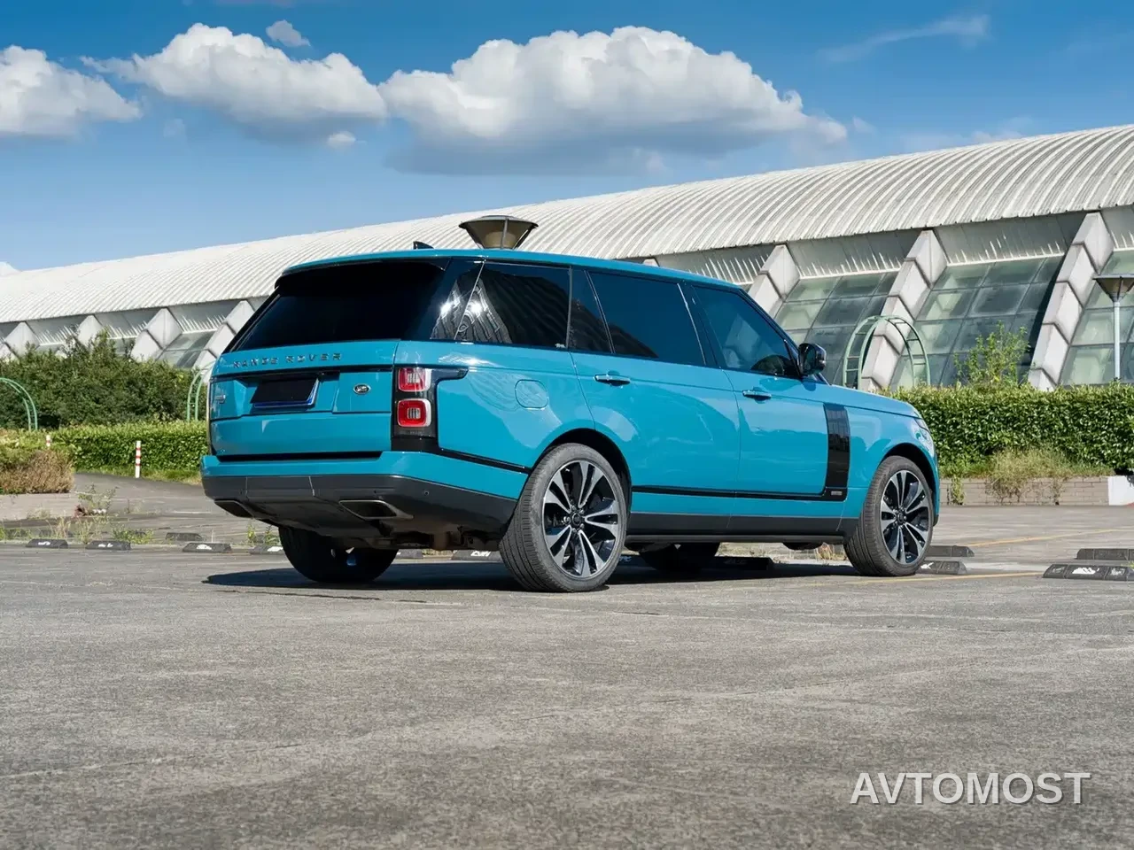 Land Rover Range Rover 2021 3.0 L6 50th Anniversary Commemorative Edition — фото 14
