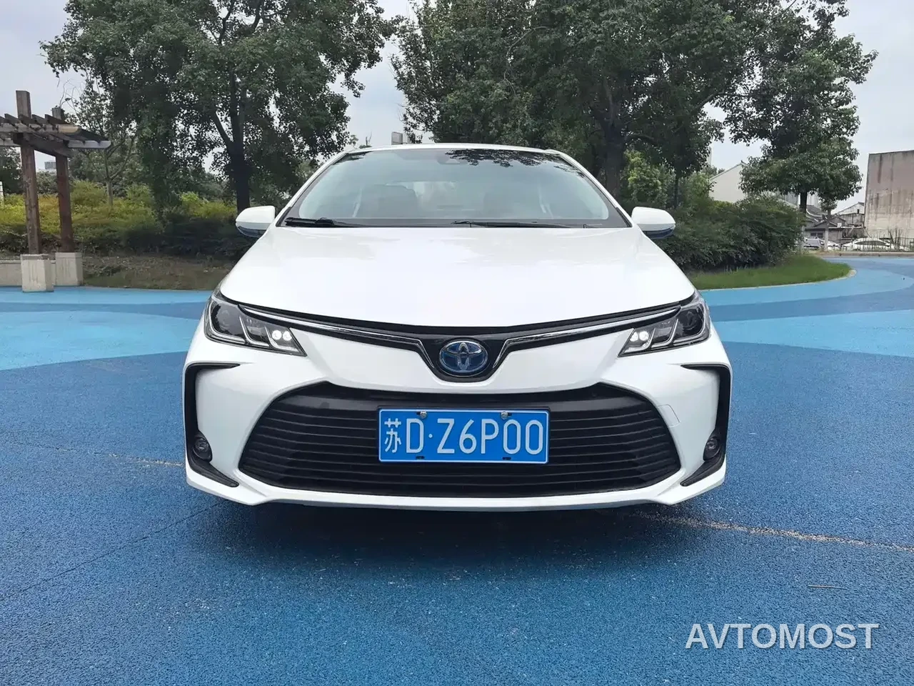 Toyota Corolla 2022 Hybrid 1.8L E-CVT Pioneer Edition — фото 2