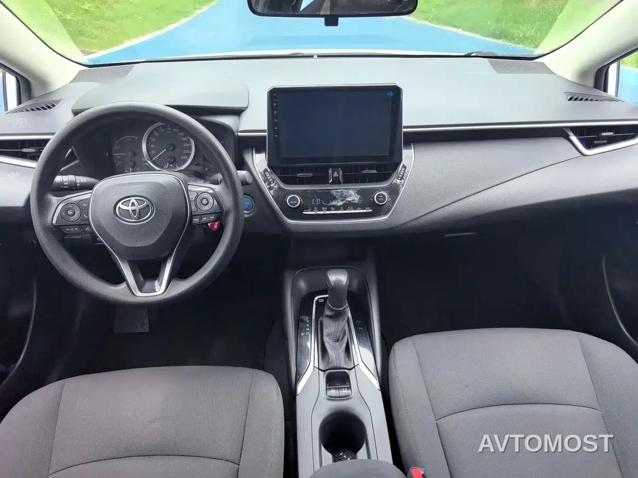 Toyota Corolla 2022 Hybrid 1.8L E-CVT Pioneer Edition — фото 6