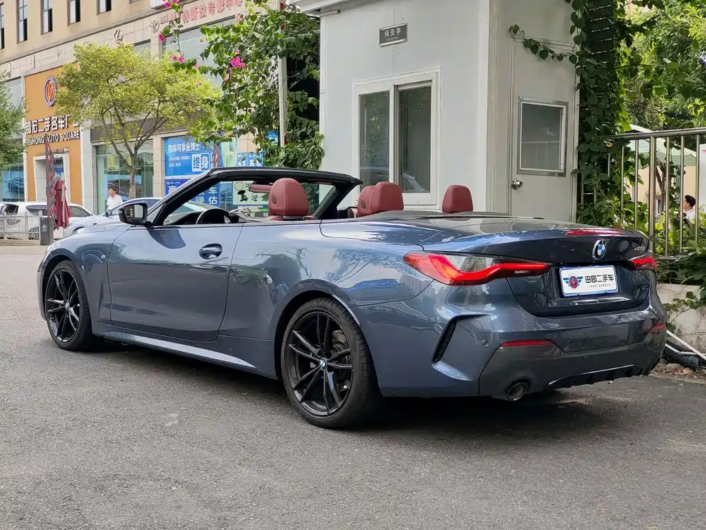 BMW 4 Series 2022 425i Convertible M Sport Shadow Night Package — фото 4