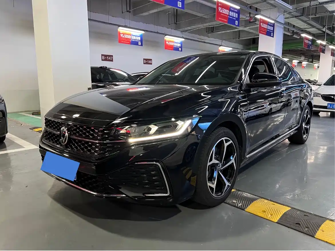 Volkswagen Passat 2024 330TSI Starlight Elite Edition