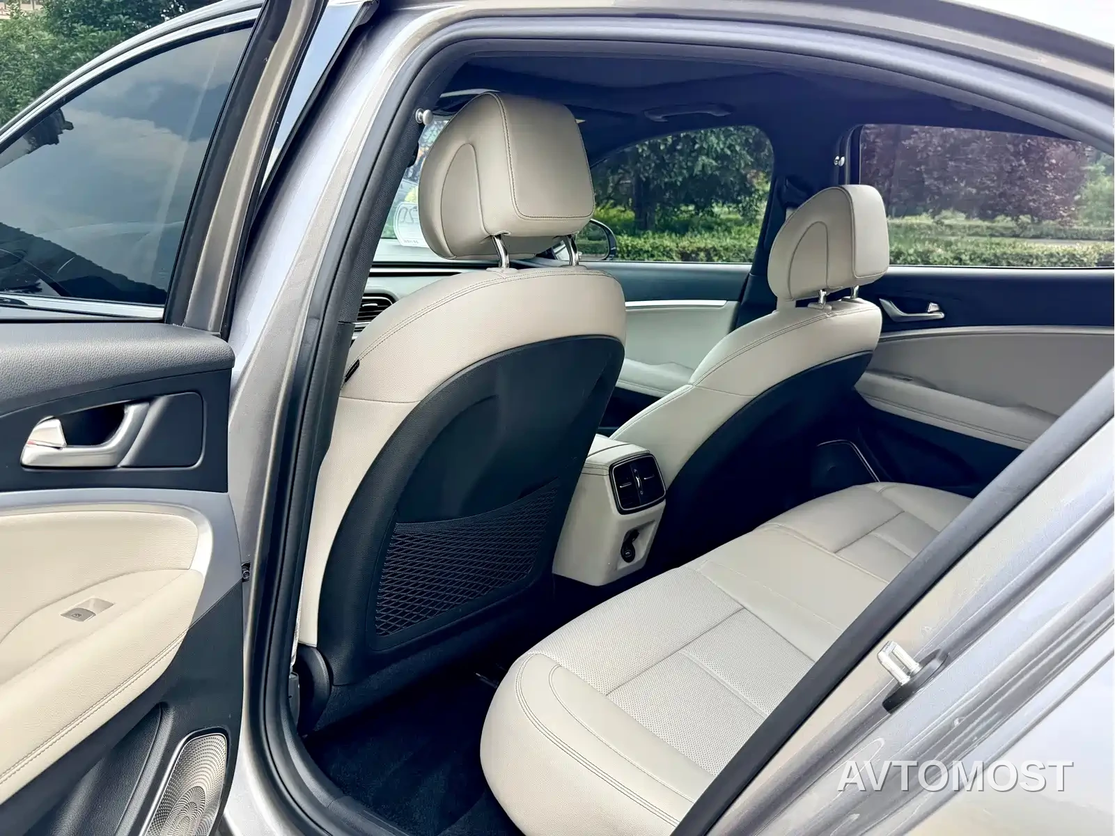Genesis G70 2021 2.0T RWD Luxury Edition — фото 10