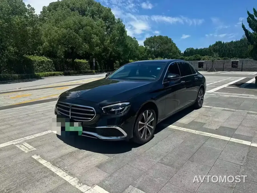 Mercedes-Benz E-Class New Energy 2022 E 350 e L Plug-in Hybrid Sports Sedan