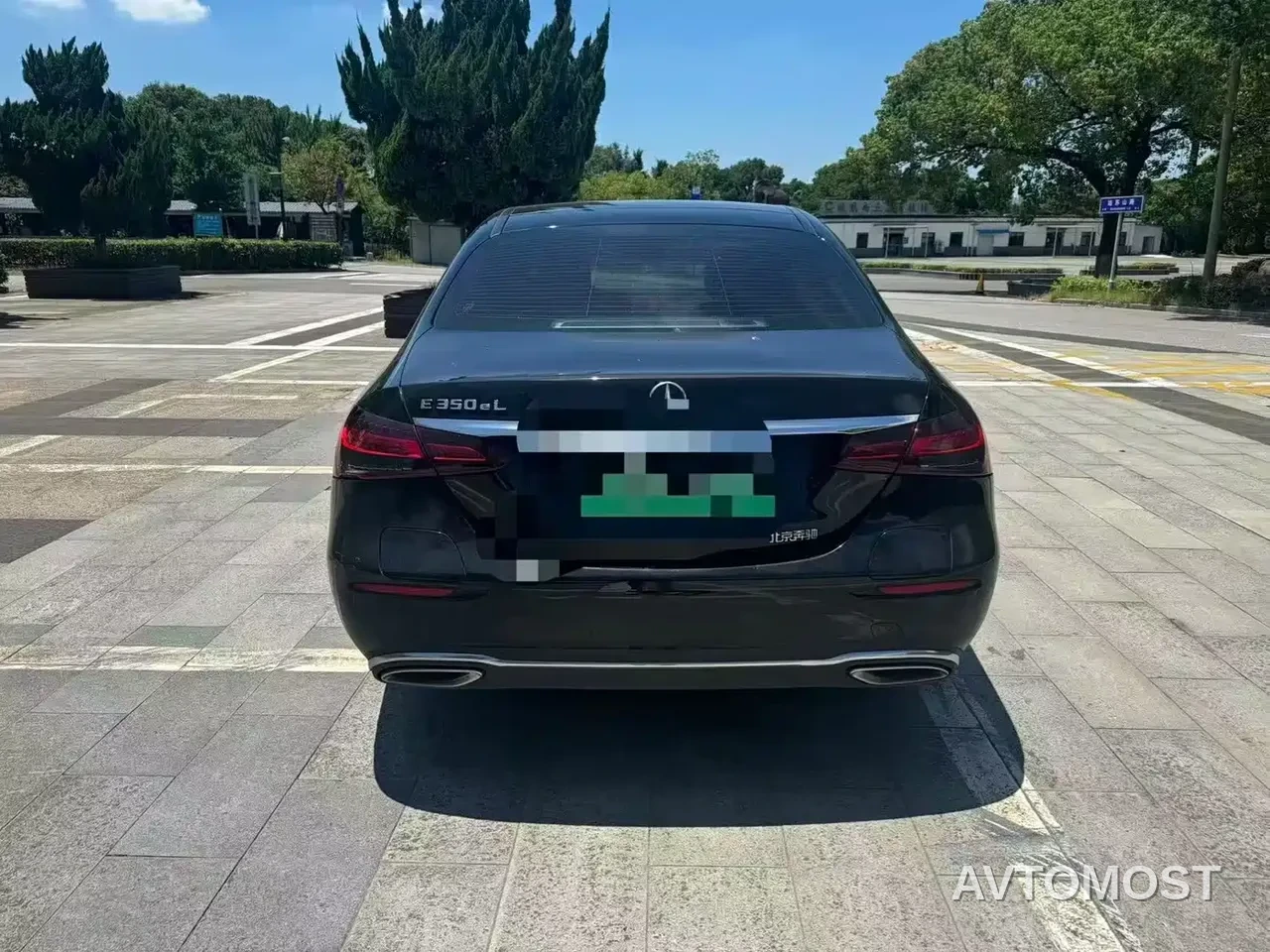 Mercedes-Benz E-Class New Energy 2022 E 350 e L Plug-in Hybrid Sports Sedan — фото 8