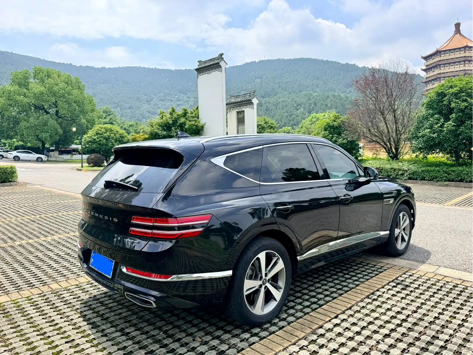 Genesis GV80 2023 2.5T 4WD Luxury Edition 5-seater — фото 5