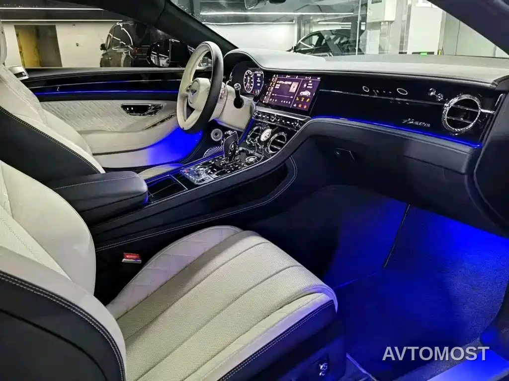Bentley Continental 2023 4.0T GT V8 Elegance Edition — фото 5