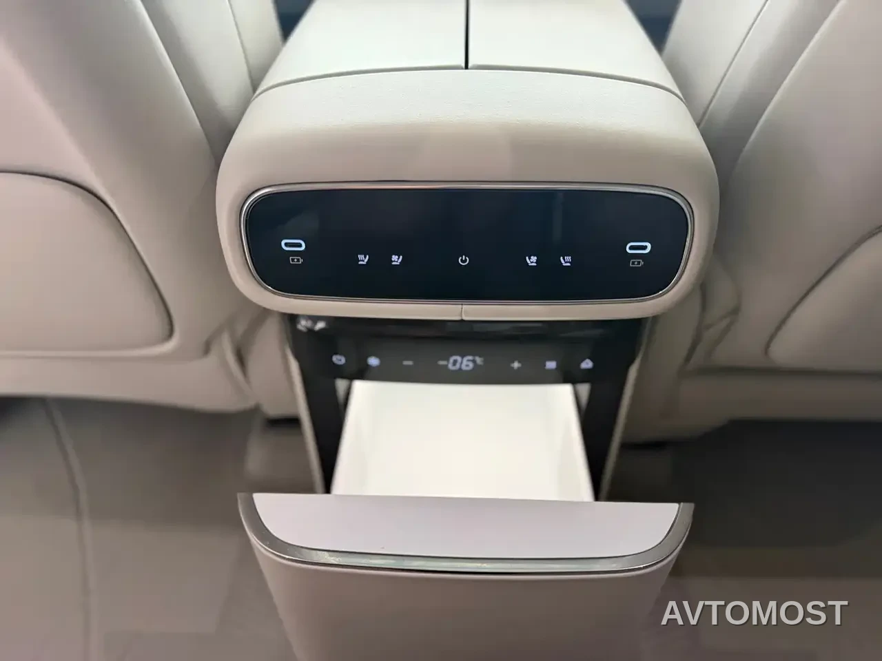 Geely Galaxy M9 2025 Model 230km 2WD Explorer+ Edition — фото 8
