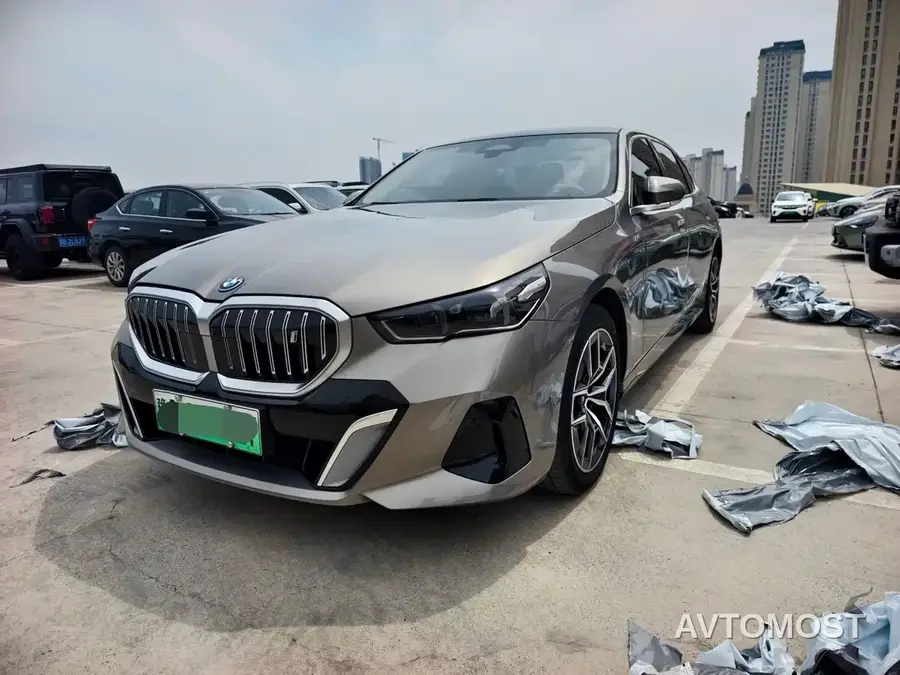 BMW i5 2024 eDrive 35L M Sport Package