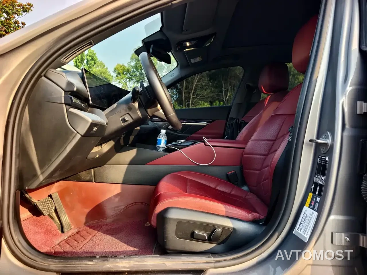 BMW i5 2024 eDrive 35L M Sport Package — фото 6