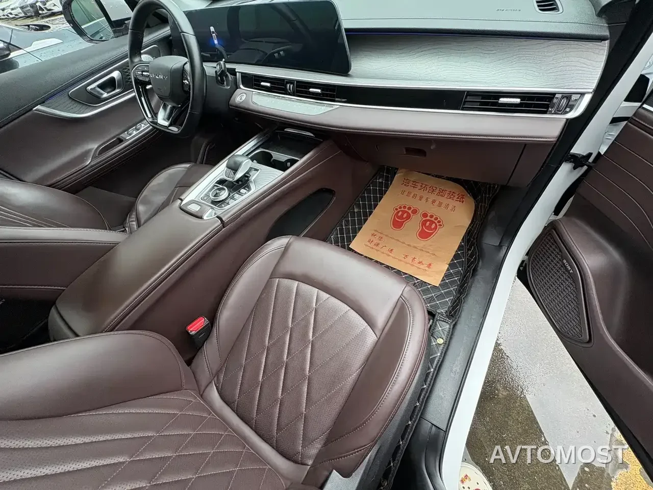 Chery Tiggo 8 PRO 2022 290T 2WD Sky Dome Version 5-Seater — фото 14