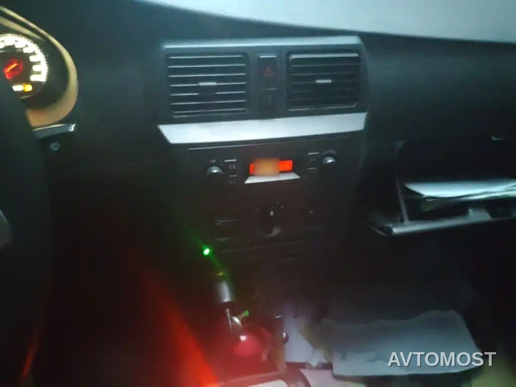 Wuling Rongguang EV 2022 Basic Passenger Vehicle EVE Battery — фото 6