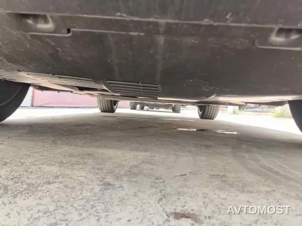 Buick Zhijing E7 2026 Model 1.5T Base Version — фото 10
