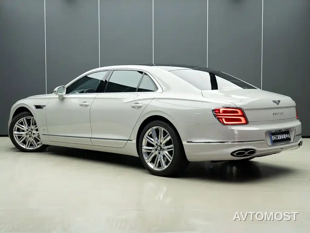 Bentley Flying Spur 2021 4.0T V8 Standard Version — фото 6