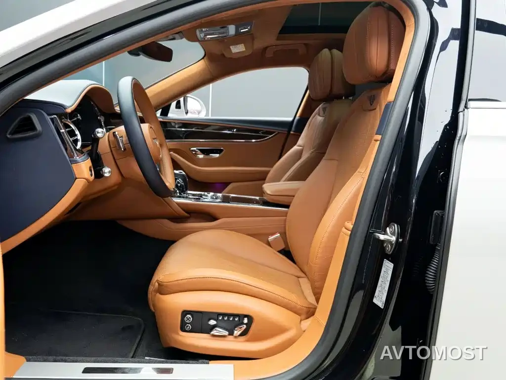 Bentley Flying Spur 2021 4.0T V8 Standard Version — фото 10