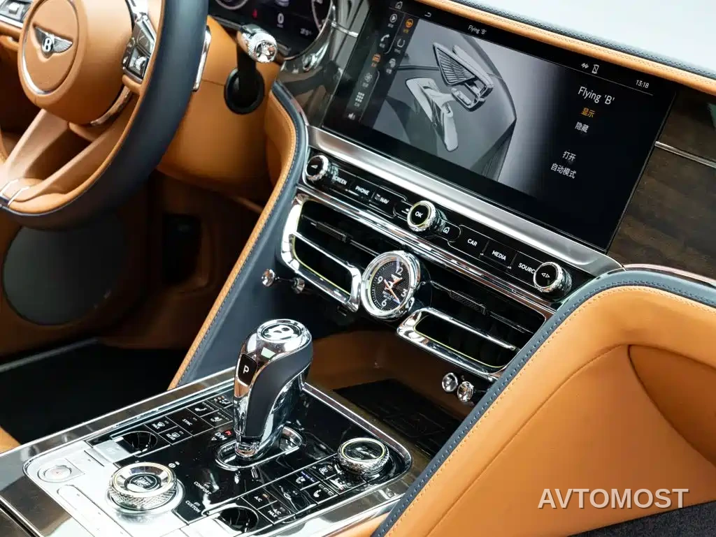 Bentley Flying Spur 2021 4.0T V8 Standard Version — фото 20