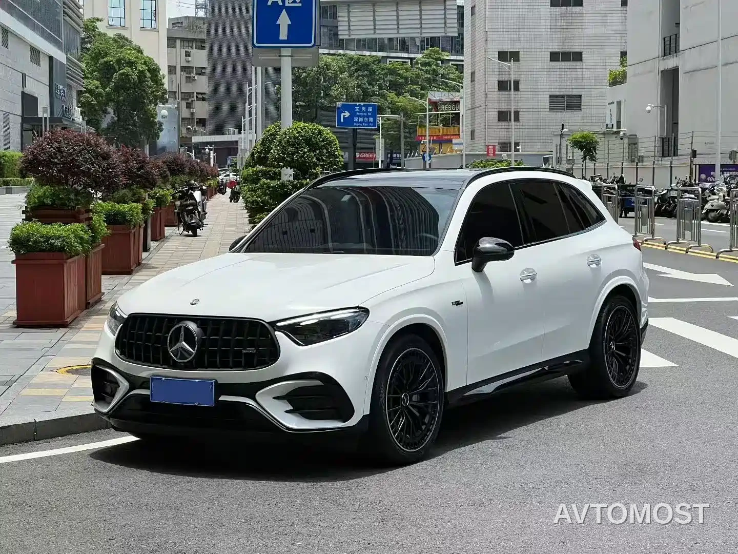 Mercedes-Benz GLC AMG 2026 AMG GLC 43 4MATIC — фото 1