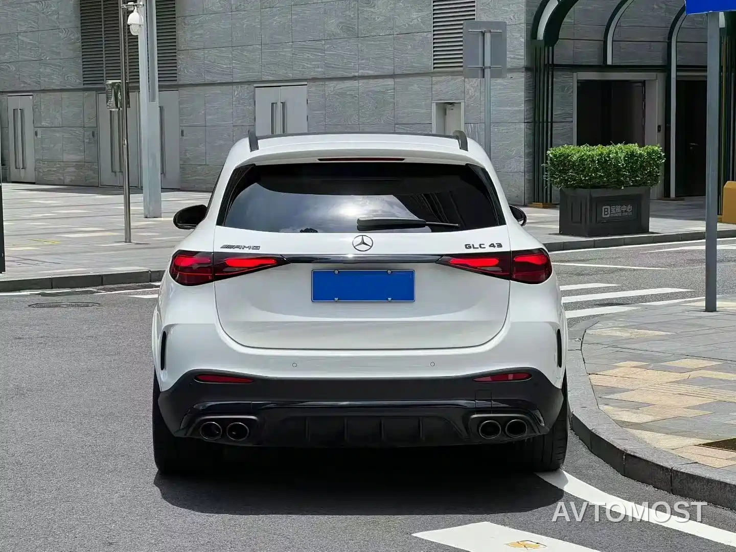 Mercedes-Benz GLC AMG 2026 AMG GLC 43 4MATIC — фото 7