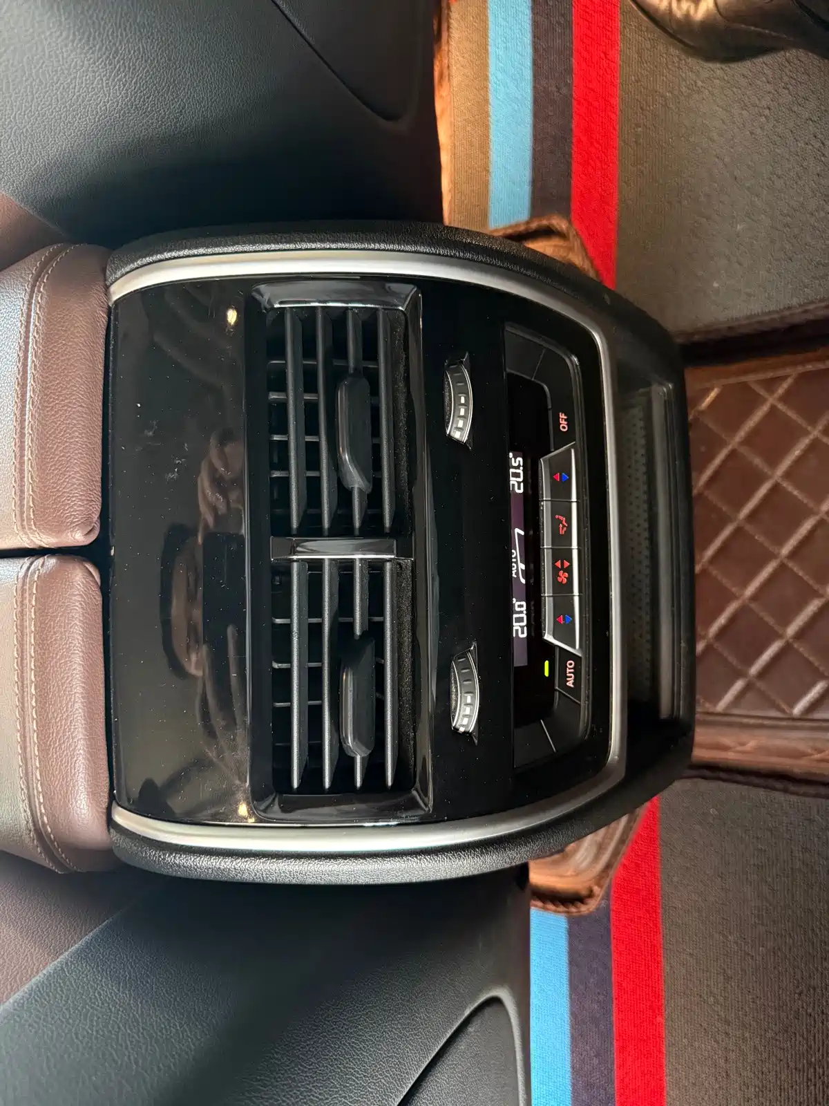 BMW X5 (Import) 2021 xDrive40i Exclusive M Sport Package — фото 11