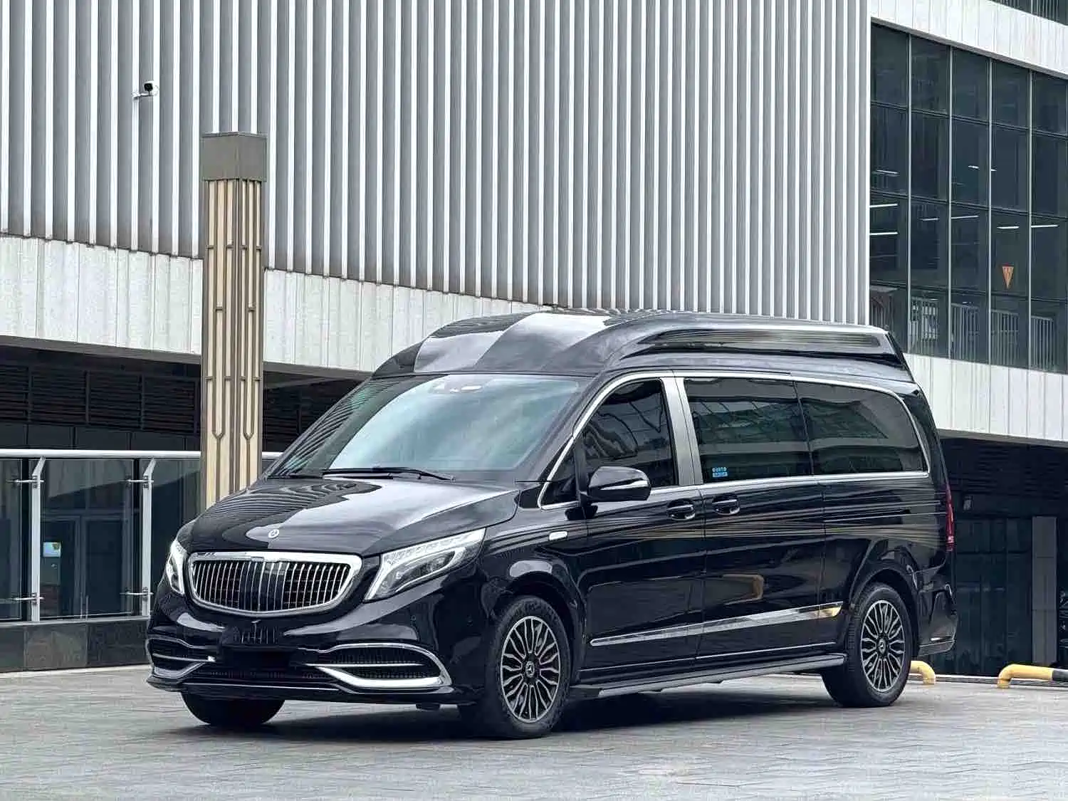 Mercedes-Benz V-Class 2022 V 260 L Long Wheelbase Prestige Edition