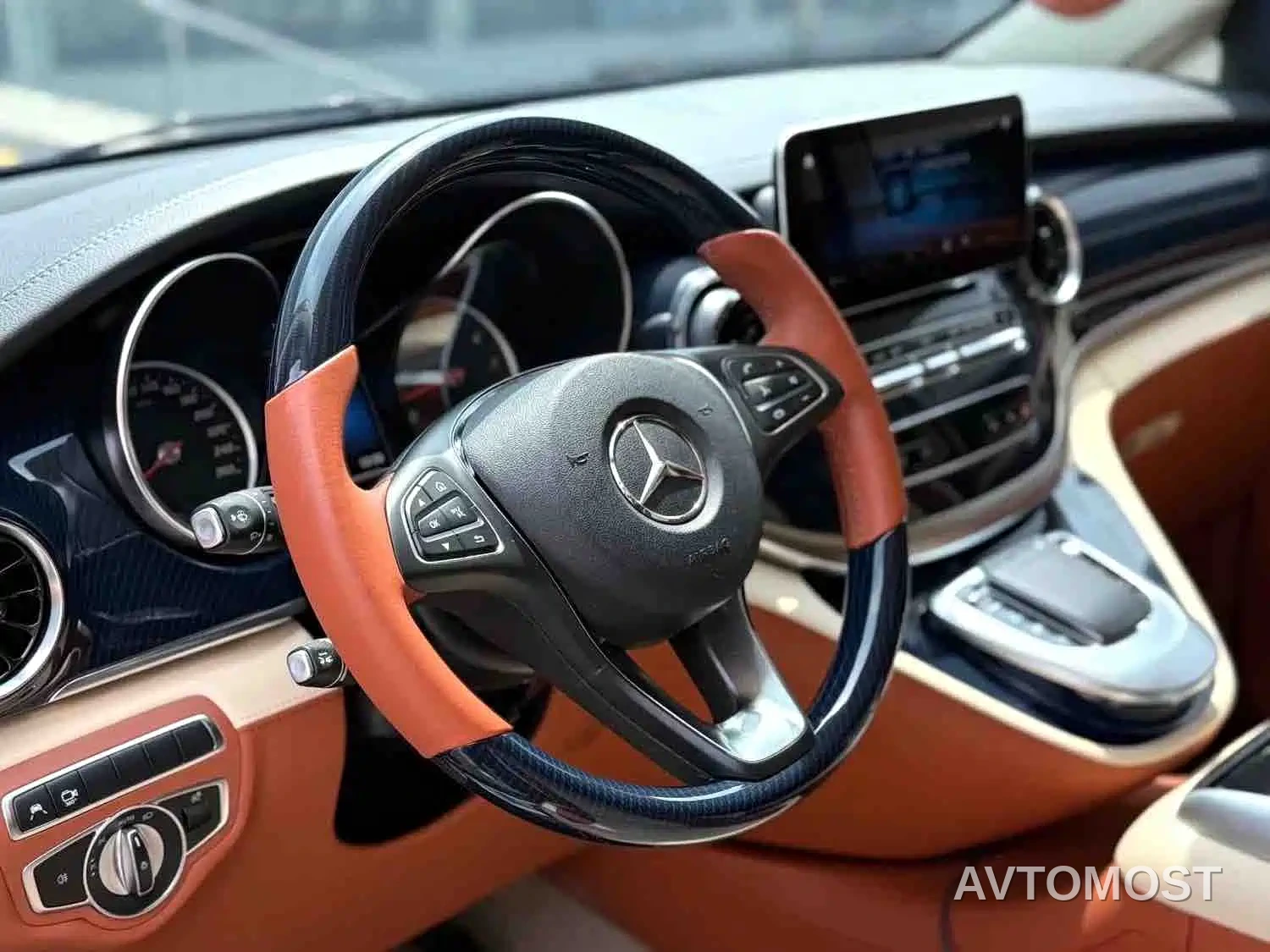 Mercedes-Benz V-Class 2022 V 260 L Long Wheelbase Prestige Edition — фото 5