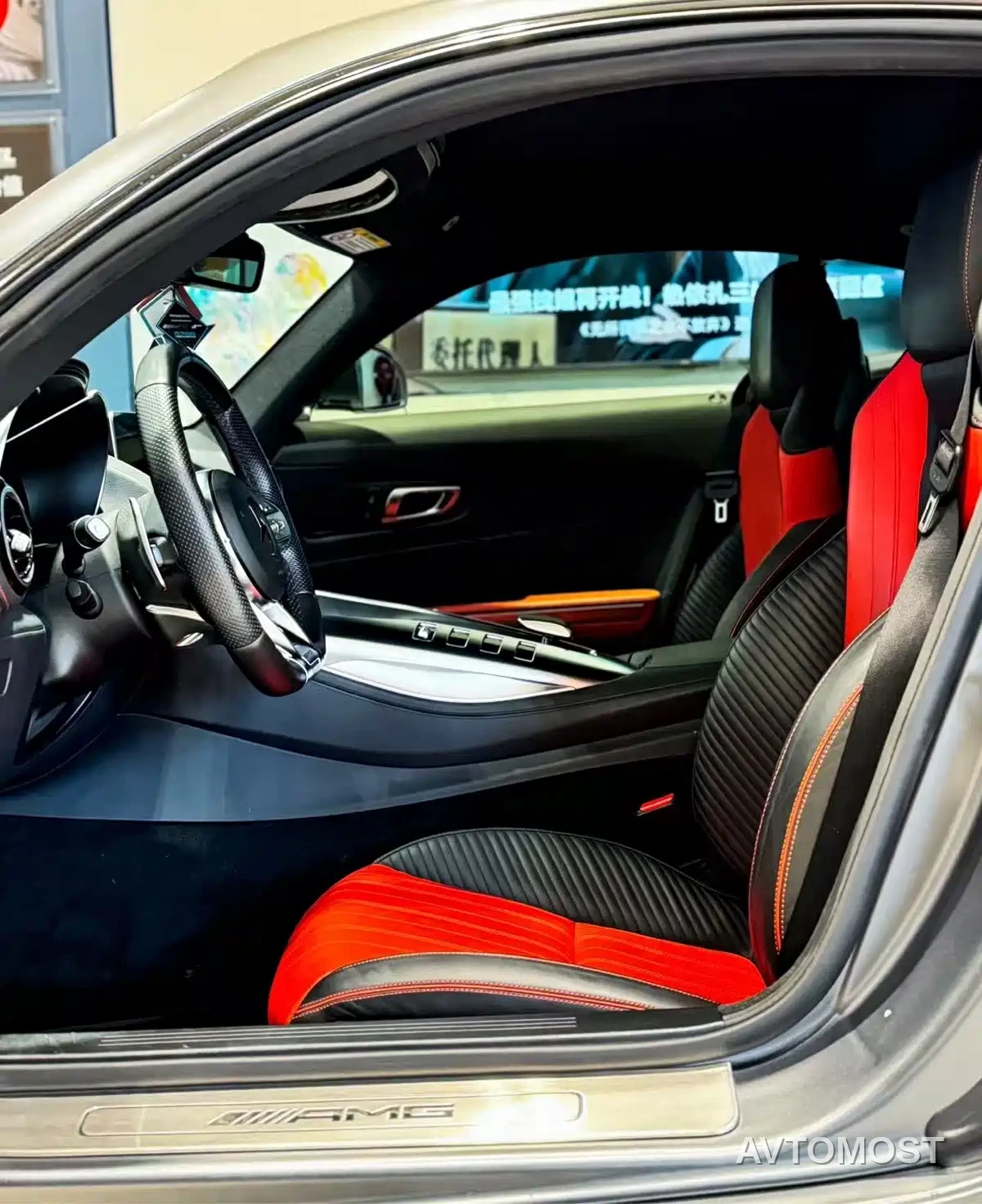 Mercedes-Benz AMG GT 2019 AMG GT — фото 10
