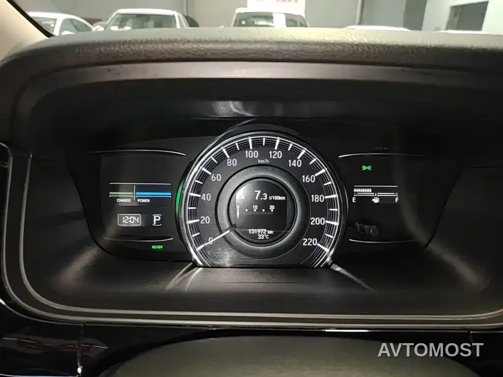 Honda Elysion 2019 2.0L Hybrid Luxury Edition — фото 10