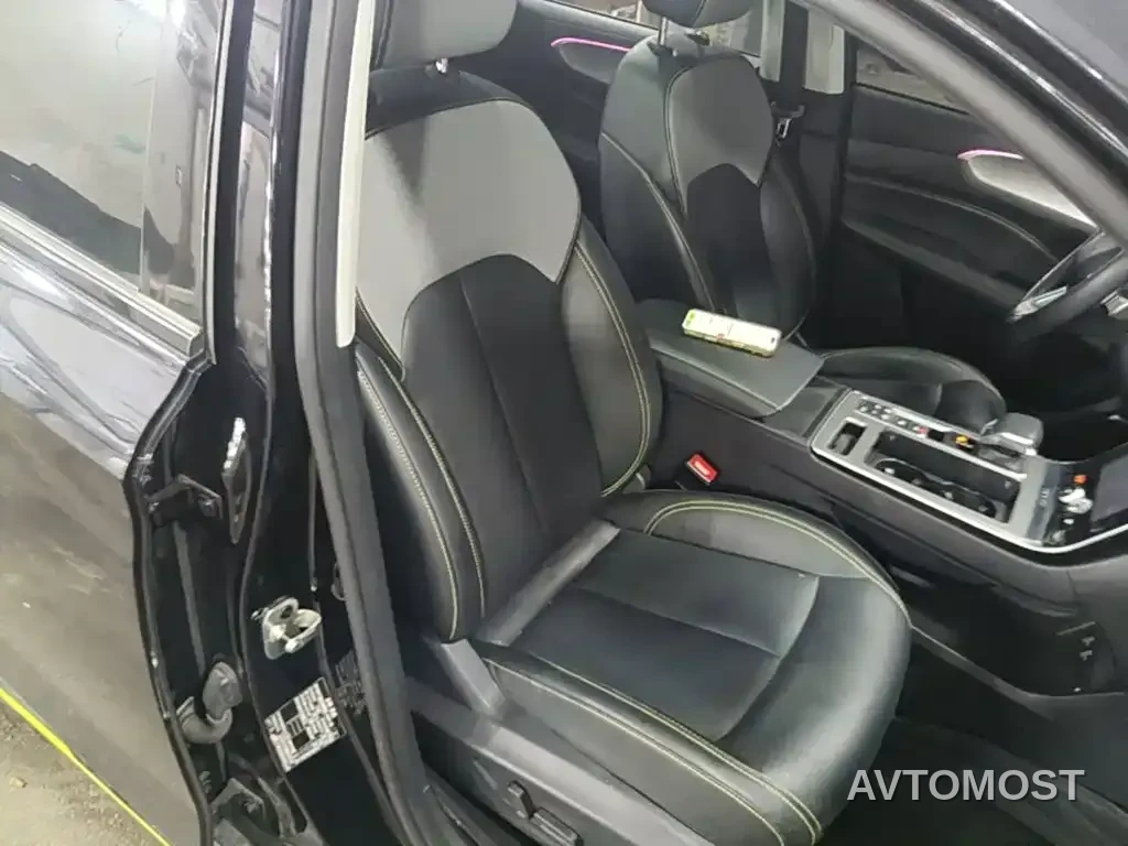 Roewe RX5 New Energy 2021 Model ePLUS National Trend Ronglin Flagship Edition — фото 25