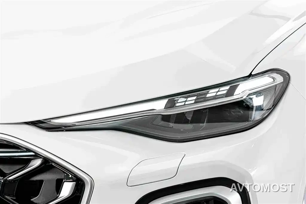 Audi Q5L 2026 Model Base Version — фото 4