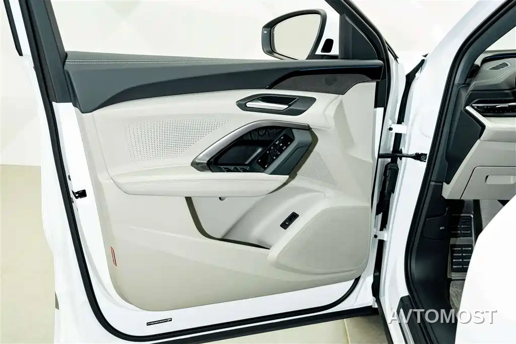 Audi Q5L 2026 Model Base Version — фото 17