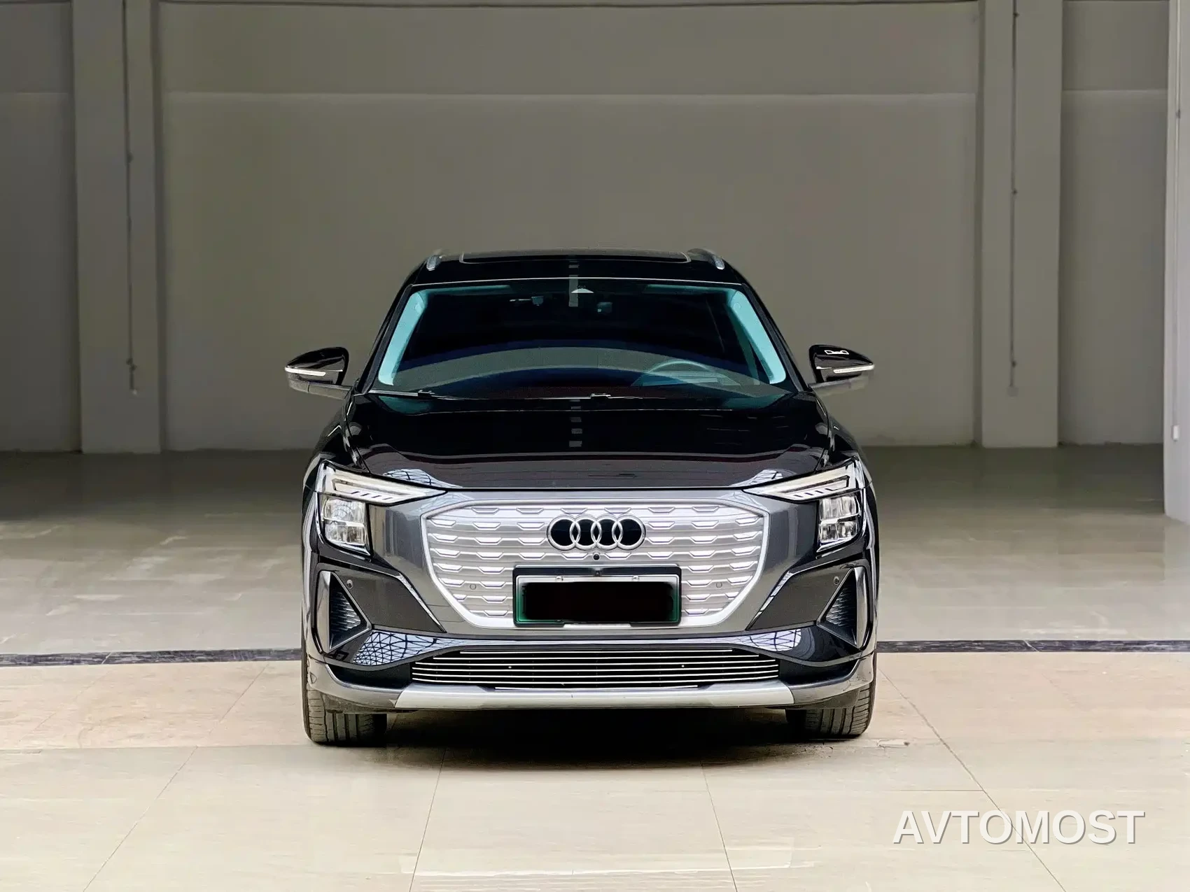 Audi Q5 e-tron 2023 40 e-tron Starlight Edition Brocade Package — фото 2