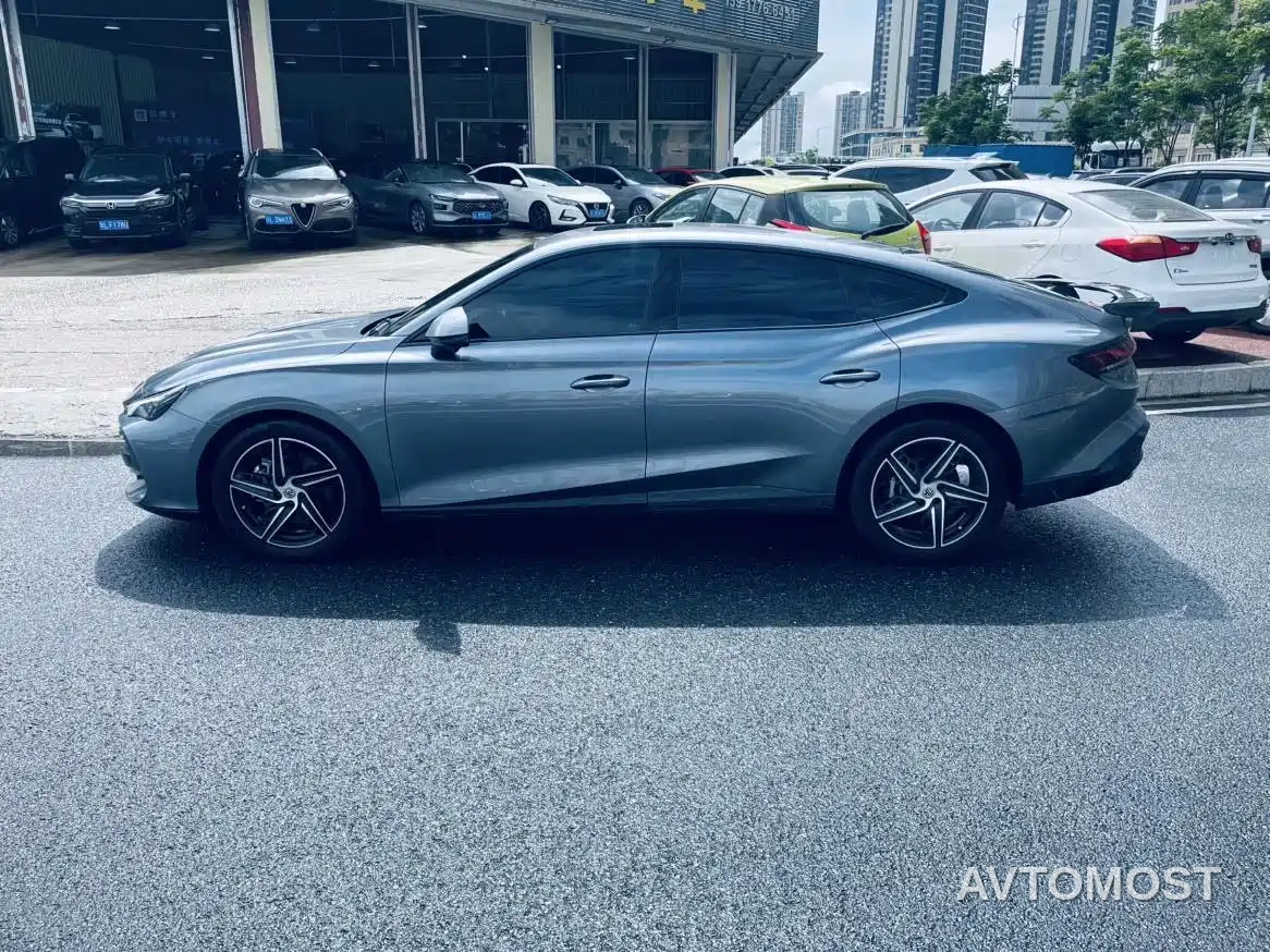 MG7 2023 1.5T DCT Ultimate Comfort Edition — фото 3