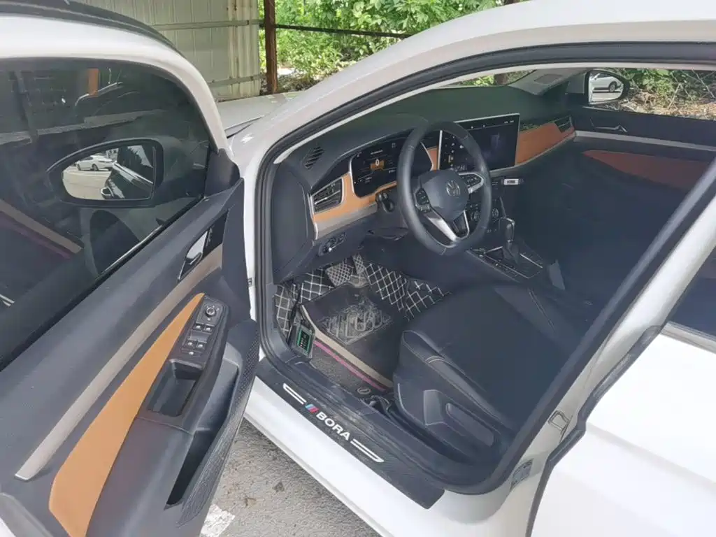 Volkswagen Bora 2023 200TSI DSG Yuexing Edition — фото 16
