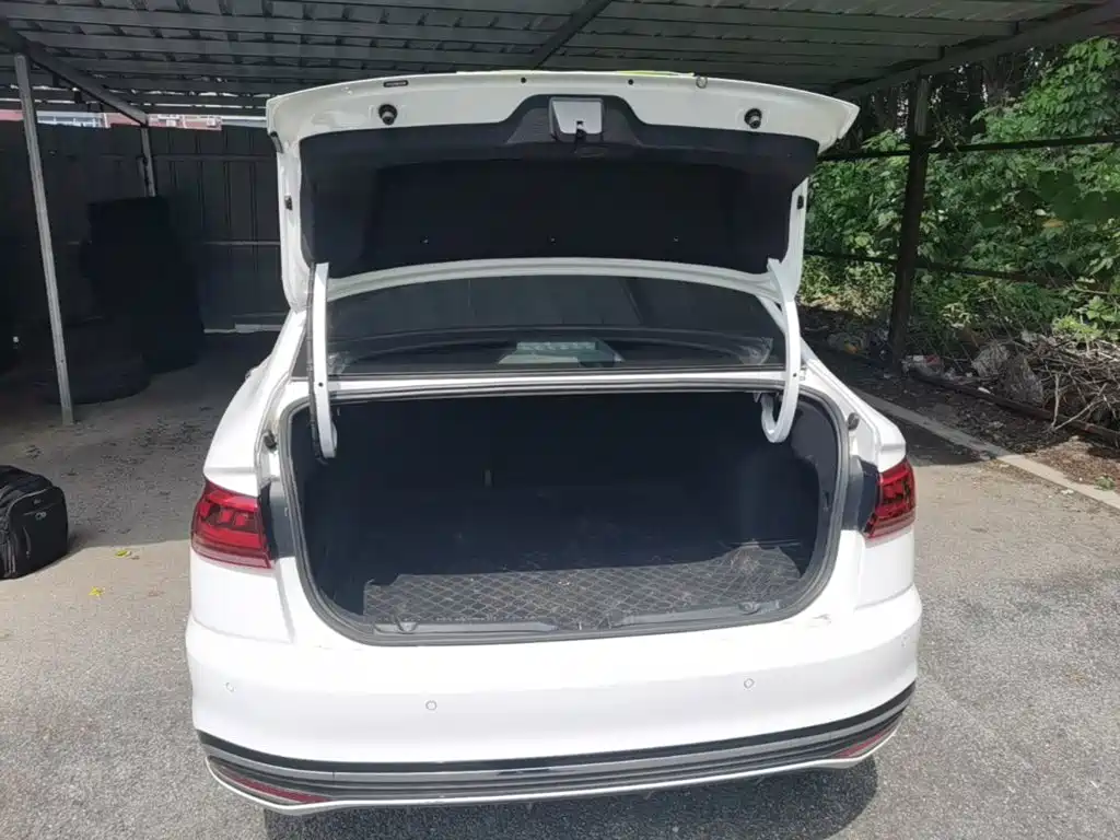 Volkswagen Bora 2023 200TSI DSG Yuexing Edition — фото 19