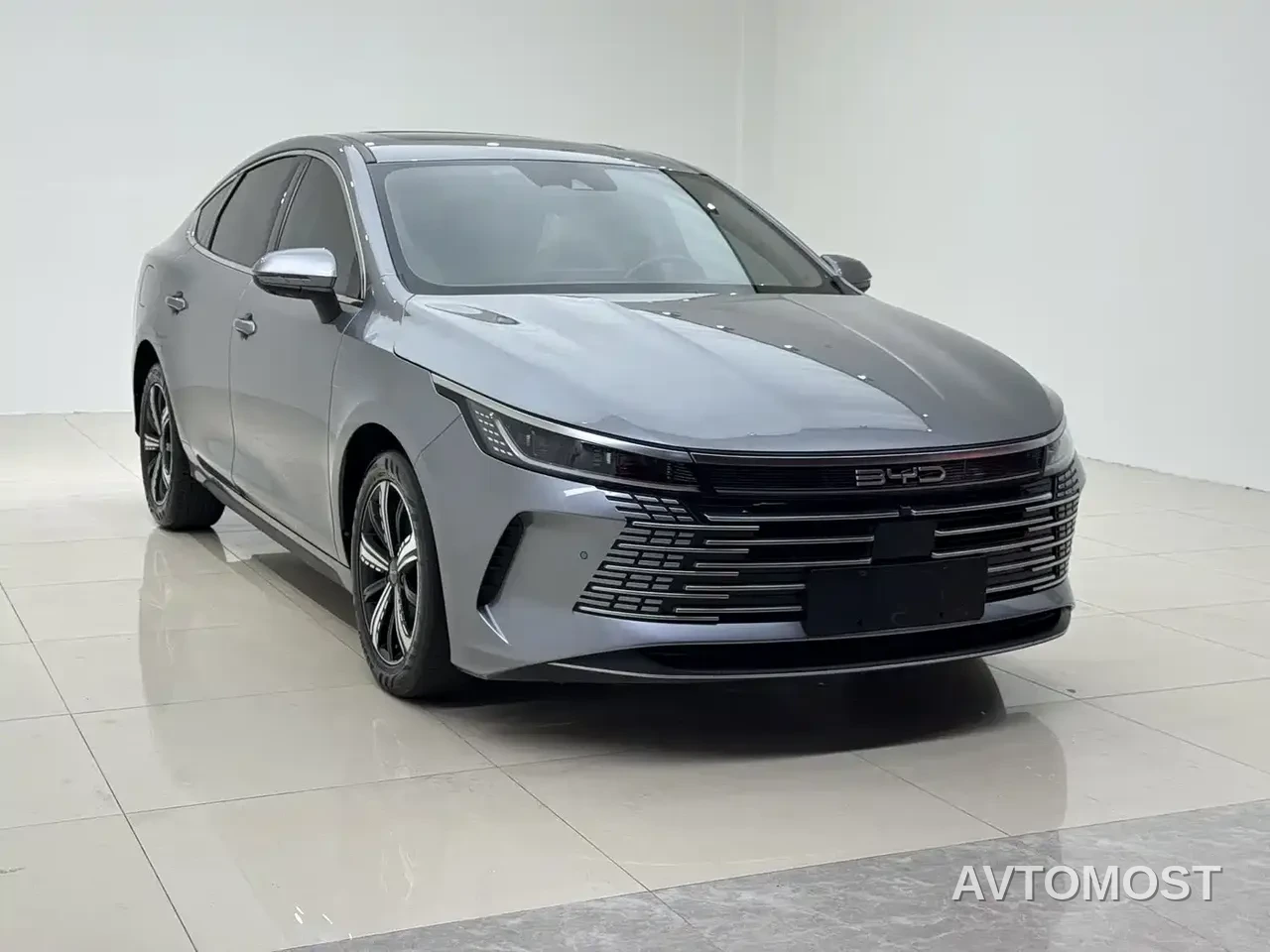 BYD Destroyer 05 2022 DM-i 55KM Premium — фото 3