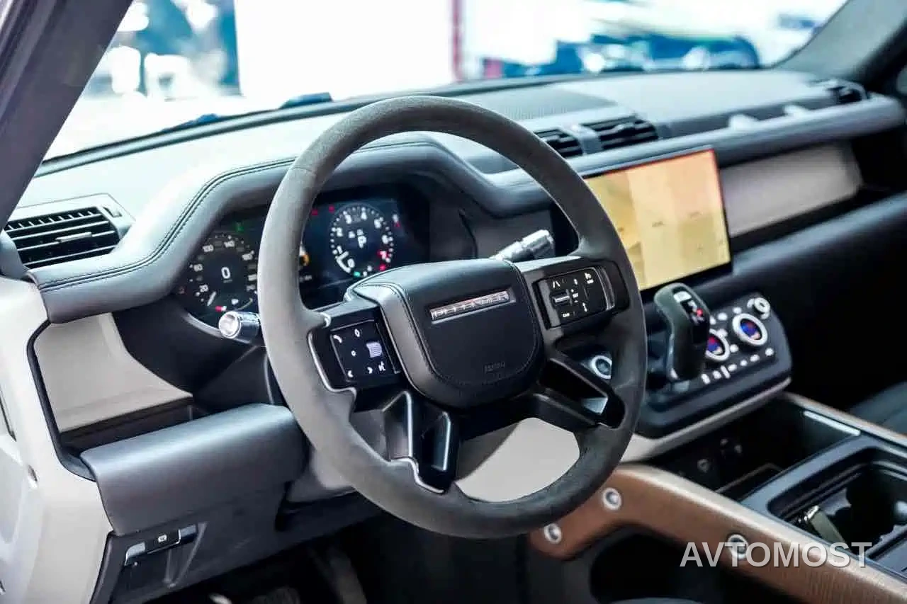 Land Rover Defender 2022 110 P400 X-DYNAMIC HSE — фото 4