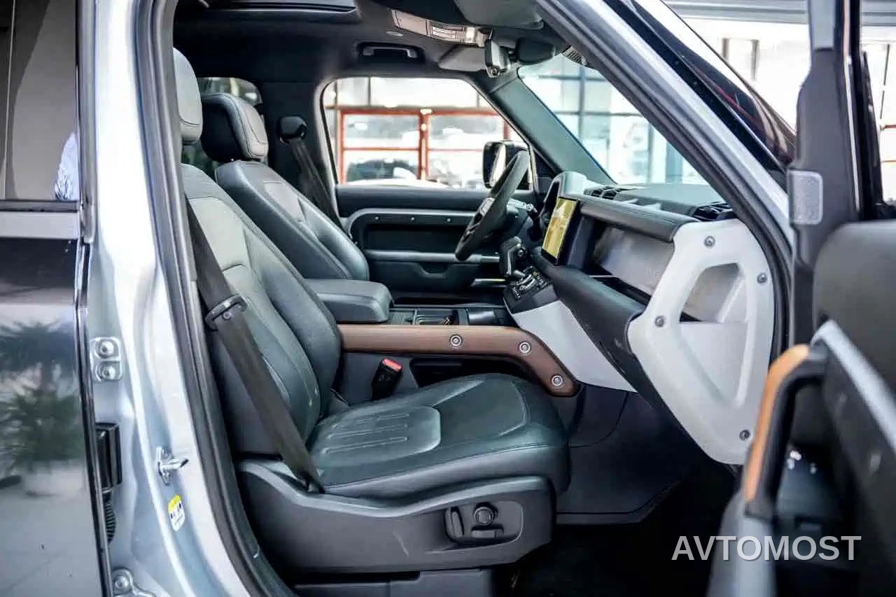 Land Rover Defender 2022 110 P400 X-DYNAMIC HSE — фото 6