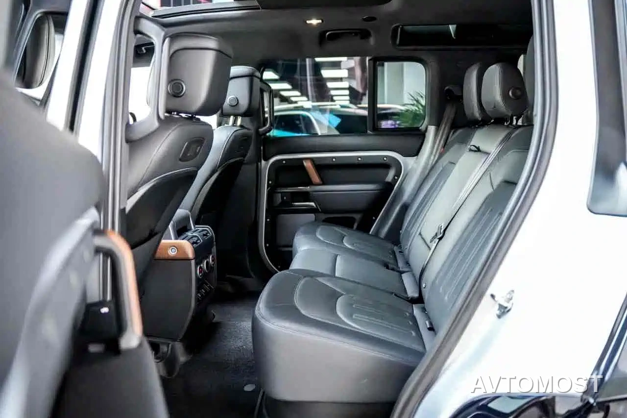 Land Rover Defender 2022 110 P400 X-DYNAMIC HSE — фото 8